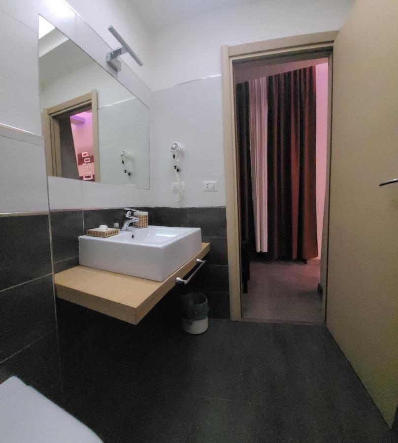 Romantic Dreams Sistina Guest House Экстерьер фото