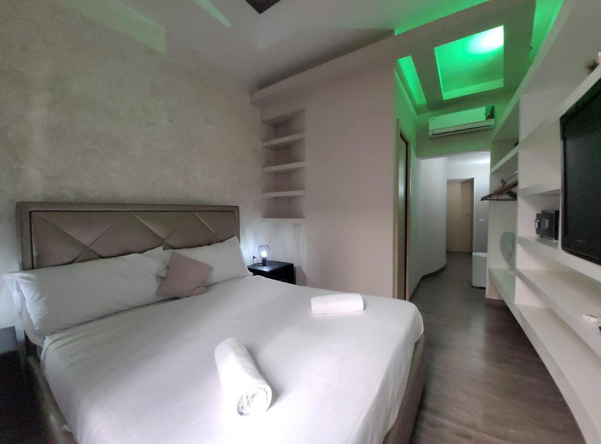 Romantic Dreams Sistina Guest House Экстерьер фото